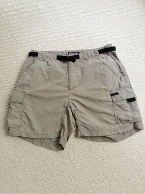 REI Men's Cargo Shorts in Light Taupe with Black Accents